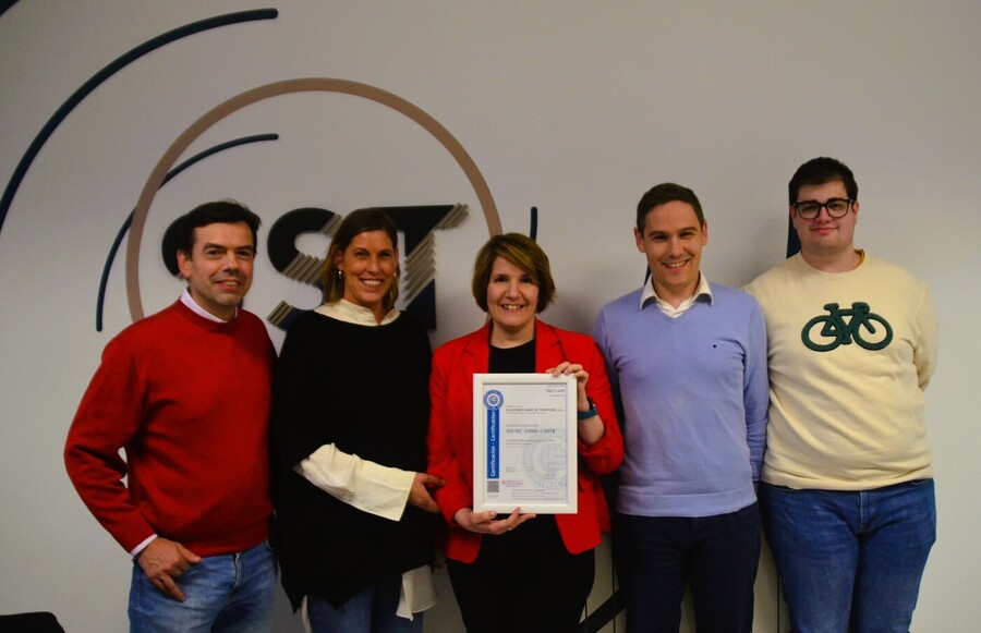 El certificado ISO 9001 avala que se ha implementado un sistema de gestión de calidad (SGC) en SST, que cumple con los requisitos establecidos por la norma internacional ISO 9001